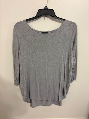 Light Gray Boatneck Quarter Sleeve Top